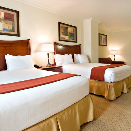 Holiday Inn Express And Suites Klamath 克拉马斯福尔斯 外观 照片