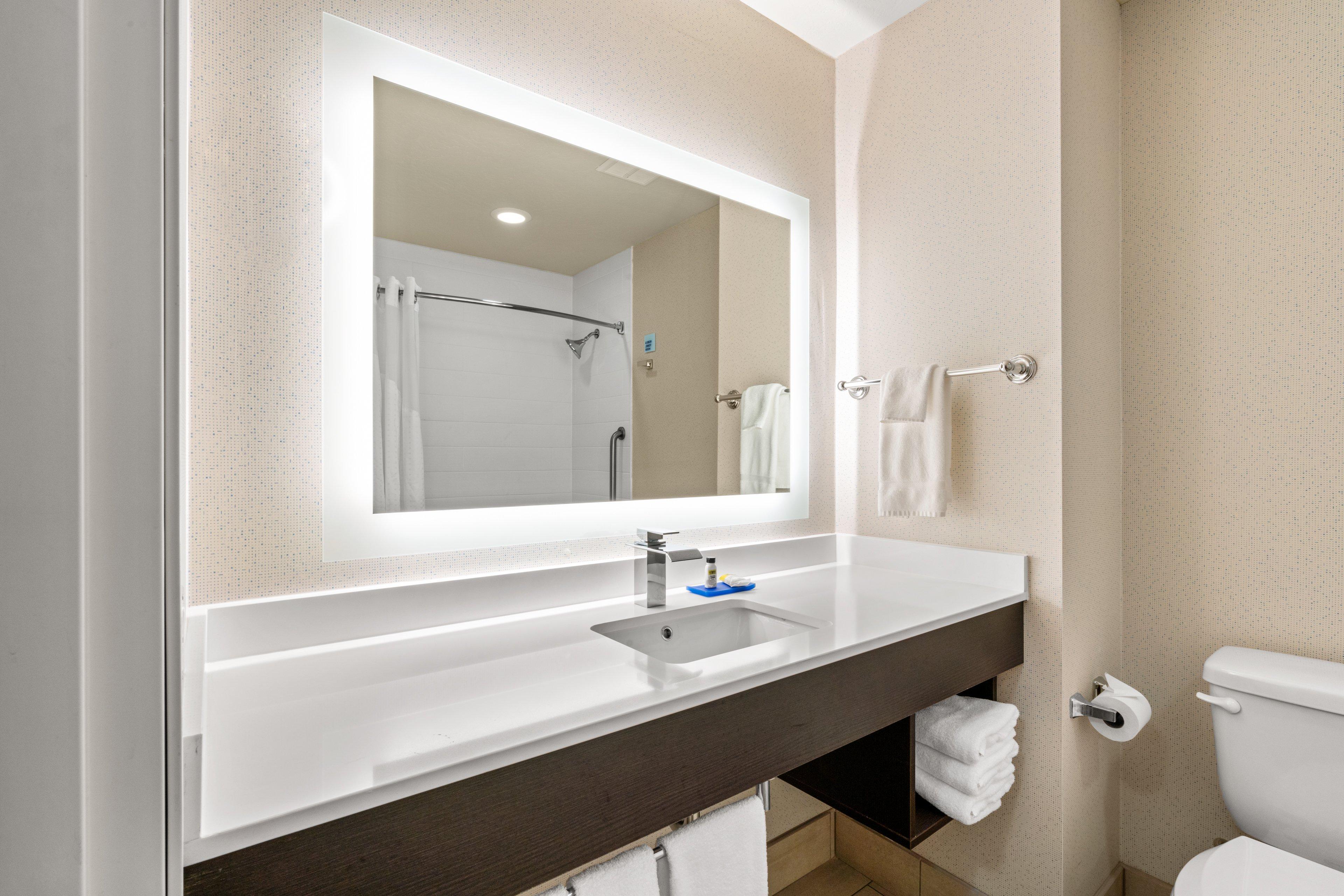Holiday Inn Express And Suites Klamath 克拉马斯福尔斯 外观 照片