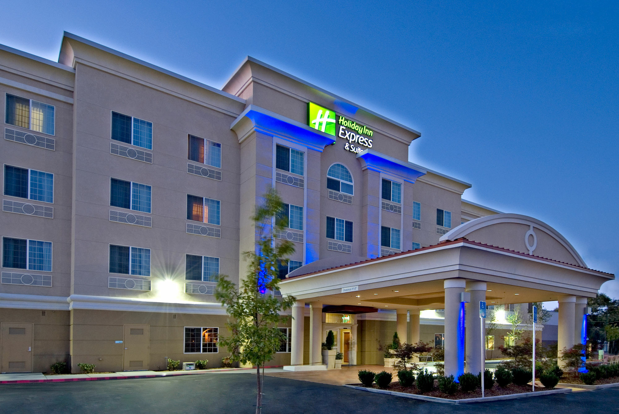 Holiday Inn Express And Suites Klamath 克拉马斯福尔斯 外观 照片