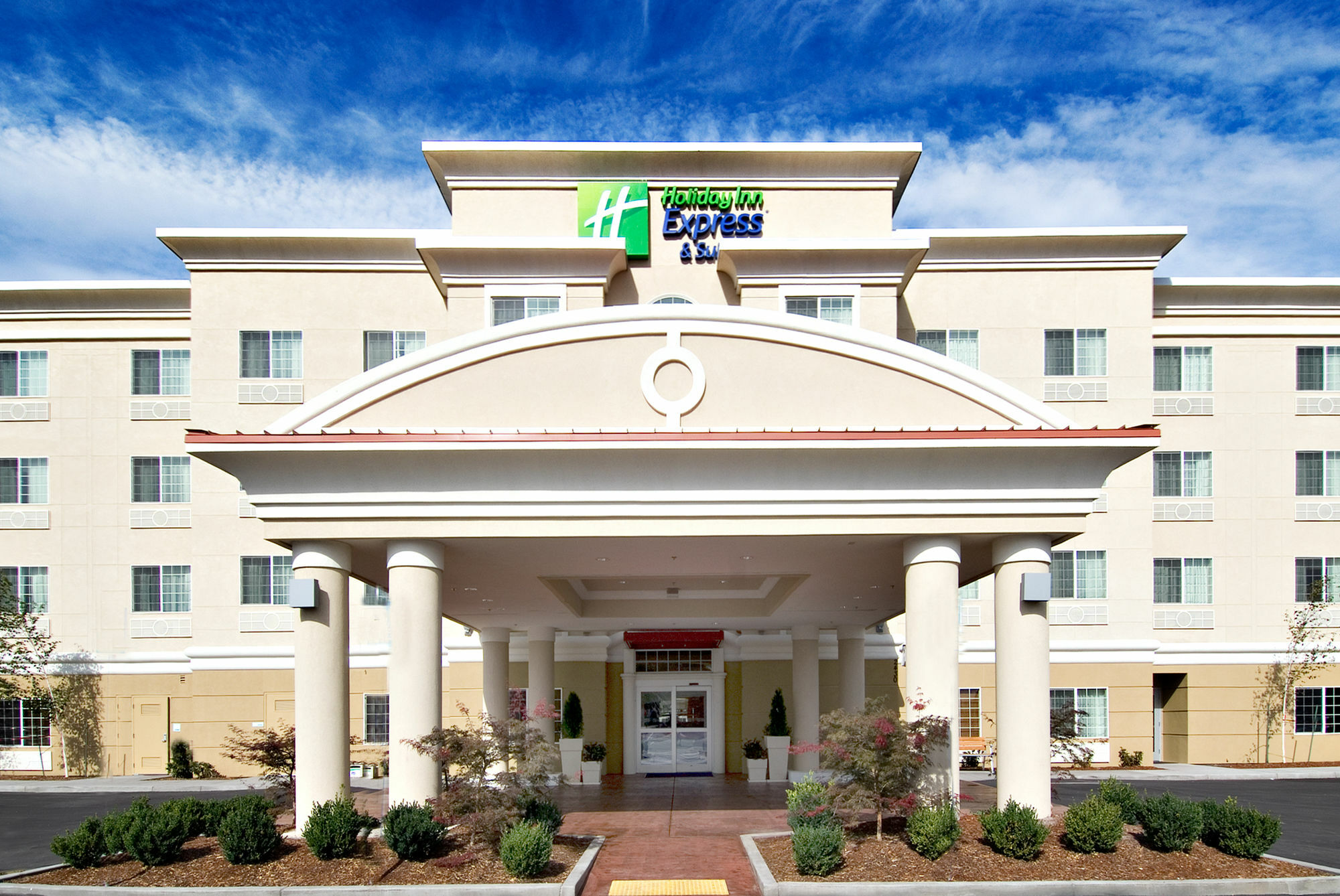 Holiday Inn Express And Suites Klamath 克拉马斯福尔斯 外观 照片